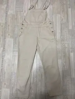 【未使用美品】【引越し売り切りセール中】サロペットのサムネイル