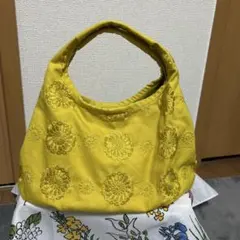 KUROCHIKU LINK イエロー刺繍ハンドバッグ 菊の刺繍 明るい黄色