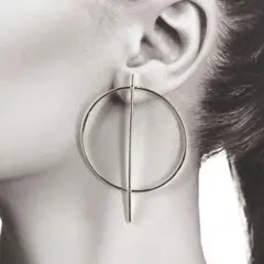 P-066 ♡ フィー ファイ シルバー ピアス ♡ 大ぶり ギリシャ文字