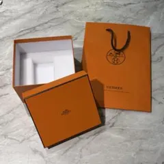 HERMES ギフトボックス　ショッパー