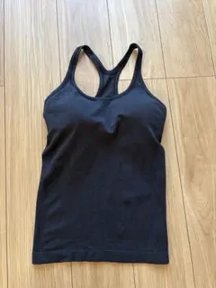 lululemon ルルレモン ヨガタンク カップ付き ブラック L 美品