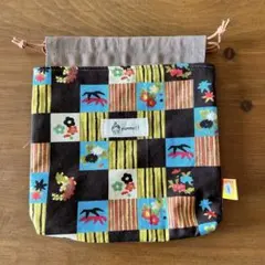 Item thumbnail for item 920033d5-baa0-43b4-885b-4d1f89f73ca4