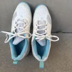 YONEX 106 テニスシューズ ホワイト/ライトブルー