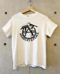 Item thumbnail for item ddfa3cfa-3a66-48bd-96c9-ee6c881369e8