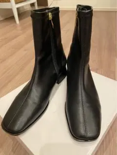 Item thumbnail for item 2a4d25c5-9f9c-43b3-9924-ca796320401f