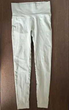 minomomo レギンス