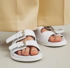 26,400円新品箱付【グレースコンチネンタル】Wストラップ サンダル 24㎝白