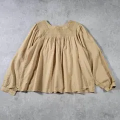 【美品】MELROSE CLAIRE メルローズクレール 刺繍ブラウス ベージュのサムネイル