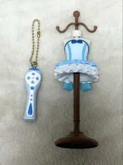 ぴちぴちピッチ　波音　トルソー　チャーム　ガチャガチャ　カプセルトイ2点セット