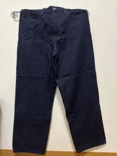 UNIQLO ワイドストレートジーンズ　サイズ31