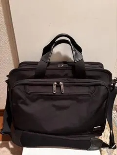 VICTORINOX ビジネスバッグ 2WAY ブラック (大容量）のサムネイル