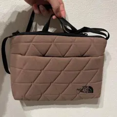 THE NORTH FACE キルティングサコッシュ ベージュ