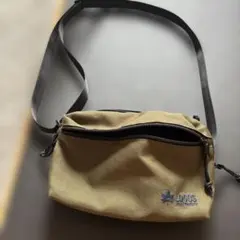 LOGOS ショルダーバッグ ベージュのサムネイル