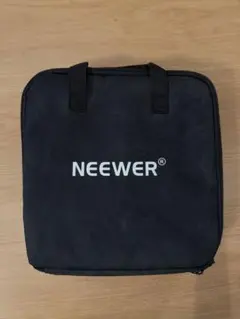 NEEWER NL480 LEDビデオライト ACアダプター ケース 撮影証明のサムネイル