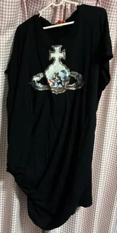 【ヴィヴィアンウエストウッド】アシンメトリーワンピース（M）リッププリント　黒 ヴィヴィアンウエストウッド】アシンメトリーワンピース（M）リップ