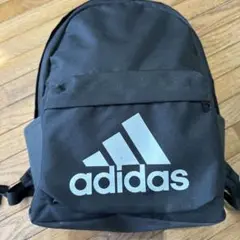 adidas 黒 ナイロン バックパック