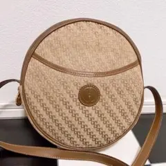 《美品》GUCCI(グッチ)ショルダーバッグのサムネイル