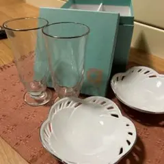 ENBRASSERフルートグラス 2個と花弁型皿 2個 セット