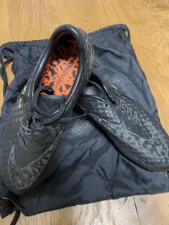 NIKE HYPERVENOM ハイパーヴェノムのサムネイル