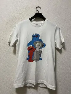 カウズ×ユニクロ×セサミストリート　半袖Tシャツ　/XS　プリント　白　KAWS