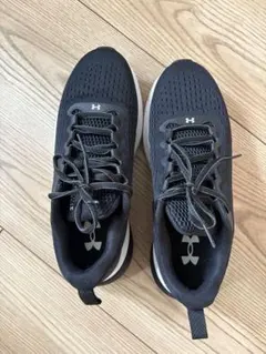 Under Armour ランニングシューズ ブラック