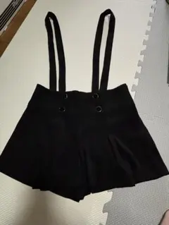 PICCIN 取り外し可能サスペンダー付き　ショートパンツ　キュロット　3way