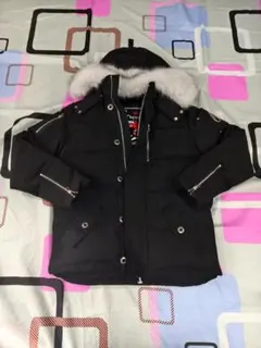 Moose Knuckles ブラックダウンジャケット