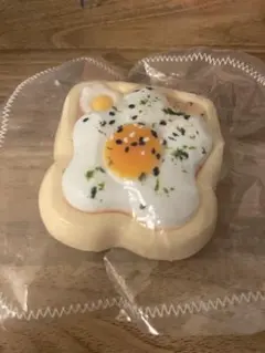 目玉焼き トースト スクイーズ　即購入可能です！