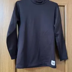 EDWIN 140cm 黒色　裏起毛　トップス