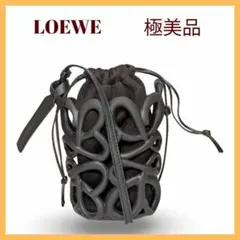 【極美品】LOEWE インフレーテッドポケット　ブラック ショルダーバッグのサムネイル