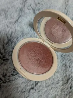 Dior パウダーチーク ハイライト 05 ローズウッドグロー