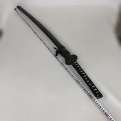 日本刀 黒色の布巻き柄 金色の模様 模造刀 - メルカリ