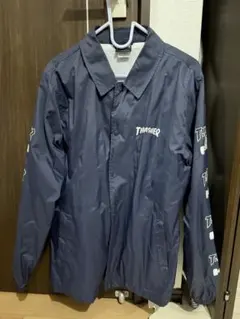 ナイロンジャケットスケボー