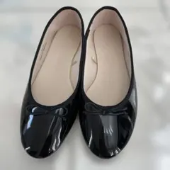 gu エナメル　パンプス　バレエシューズ　ブラック　L