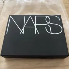 NARS ライトリフレクティング プリズマティックパウダー　10グラムのサムネイル