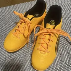 PUMA イエロー サッカーシューズ　23cm