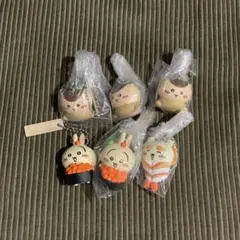 ちいかわ寿司　フィギュアキーホルダー