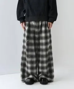 HARE ダメージチェックパンツ