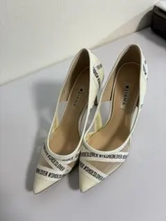 DIANA ホワイト パンプス #SHOESLOVER
