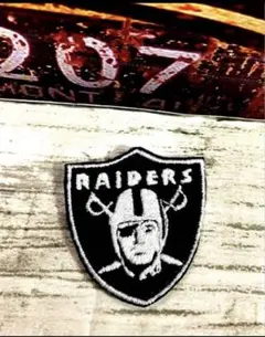 【新品❣️】Raiders アイロン　接着　シート　ワッペンのサムネイル