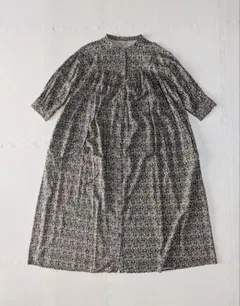 週末限定価格！ヌキテパ ・ギャザーノースリーブロングワンピース 花柄 