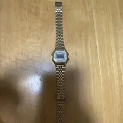 デジタル時計 腕時計