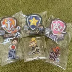 パウ・パトロール バッジ アクリルスタンド