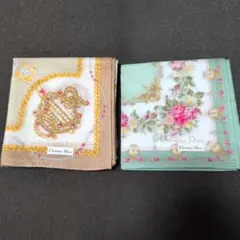 【Christian Dior】花柄,装飾柄 ハンカチ 2点セット