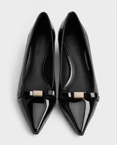 Charles &Keithブラックポインテッドトゥパンプス（美品）