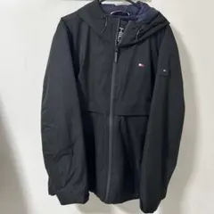 ブラックフード付きジャケット