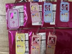 プリティストア　ラフォーレ原宿　ガラケー風アクリルキーホルダー　キュアパッション