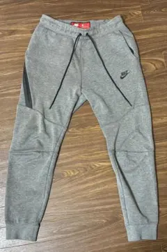 nike スウェットパンツ s