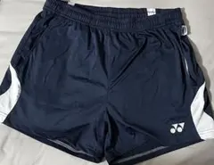 ヨネックス　ショートパンツ　ネイビー　Lサイズ