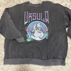 アースラ スウェット